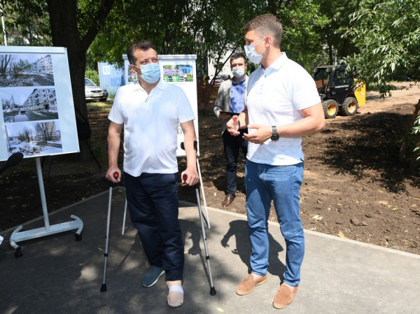 Градиентный фасад, общественный огород и подкова на счастье: как изменится дом №7 и двор на ул.Чкалова