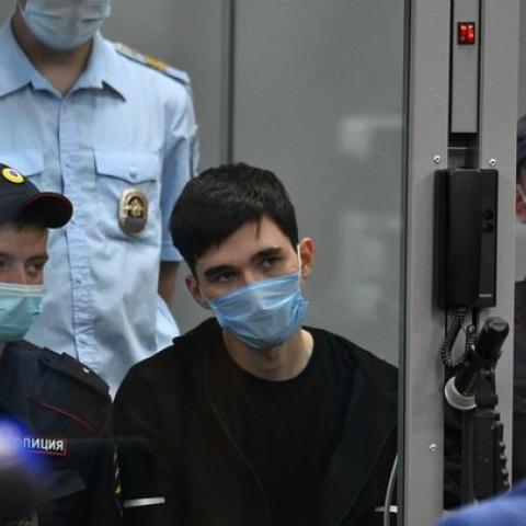 Устроивший массовый расстрел в казанской школе пожаловался правозащитникам