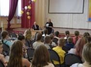 В Елабуге продолжаются мероприятия в рамках акции «Каникулы с Общественным советом» В Елабуге продолжаются мероприятия в рамках акции «Каникулы с Общественным советом»