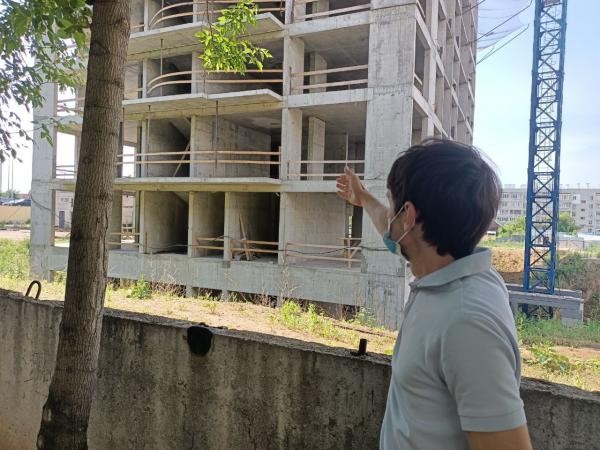 &laquo;То коронавирус у них виноват, то курс рубля&raquo;: в Казани продолжают обманывать дольщиков