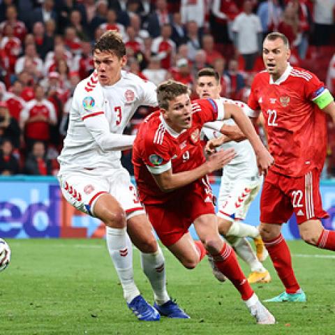 Сборная России проиграла Дании и вылетела с чемпионата Европы