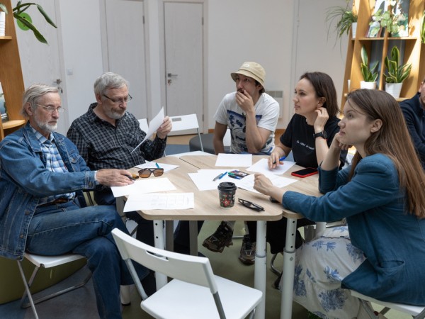 «Азино», «Тулпар», «Академика Завойского» и «Кул Гали»: эксперты обсудили предложенные казанцами названия станций метро «Азино», «Тулпар», «Академика Завойского» и «Кул Гали»: эксперты обсудили предложенные казанцами названия станций метро