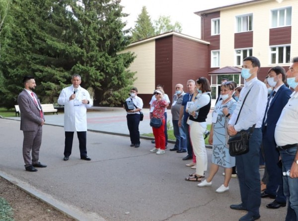 В Татарстане состоялось открытие II Всероссийского конкурса зоотехников-селекционеров молочного и мясного скотоводства (ФОТО) В Татарстане состоялось открытие II Всероссийского конкурса зоотехников-селекционеров молочного и мясного скотоводства (ФОТО)