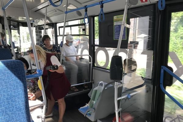 &laquo;А зачем нам это чудо света?&raquo;: тихий и прохладный синий электробус напугал пассажиров казанских &laquo;краснобусов&raquo; 