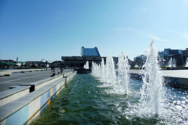 Камаловский театр в Казани ждет великое переселение, а что будет с &laquo;парусником&raquo; на берегу озера Кабан?