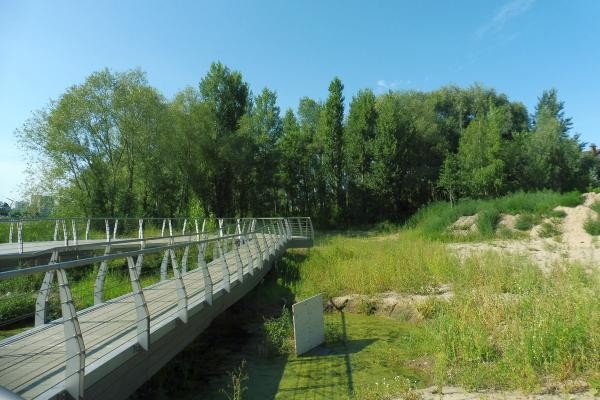 Камаловский театр в Казани ждет великое переселение, а что будет с &laquo;парусником&raquo; на берегу озера Кабан?