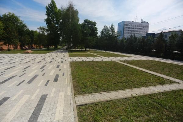 Филиал Арского кладбища в Казани, где пока только две могилы, перестали называть сквером