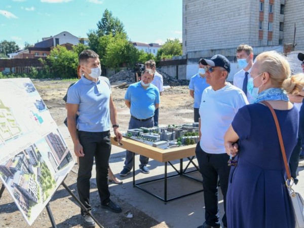 Выездное совещание в историческом центре Казани провел Президент РТ Рустам Минниханов