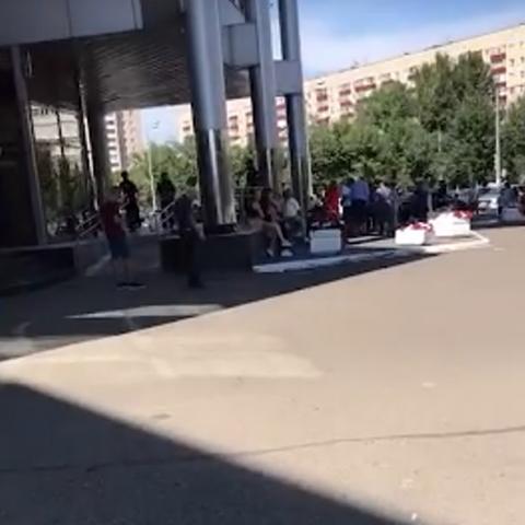 В Казани эвакуировали ТЦ &laquo;Тандем&raquo;