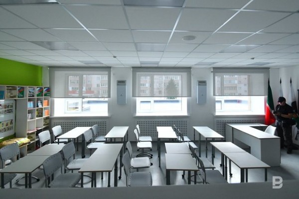 Памятником погибшим в гимназии №175 стал мемориальный сад