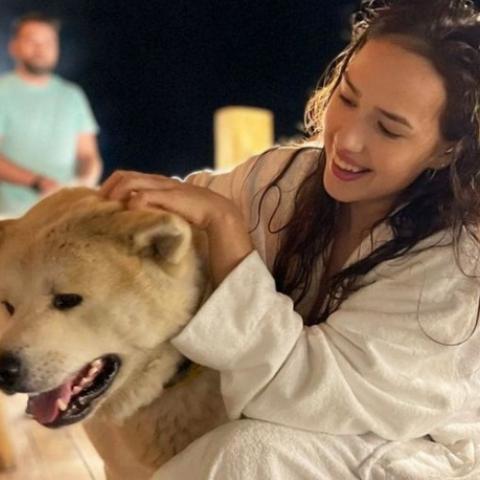 Фигуристку Загитову подозревают в связи с хоккеистом «Ак Барса» Воронковым (ФОТО) Фигуристку Загитову подозревают в связи с хоккеистом «Ак Барса» Воронковым (ФОТО)