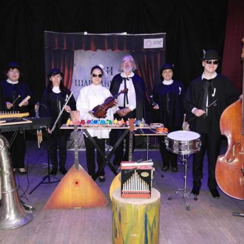 Молодые музыканты сыграют на 15 инструментах разом