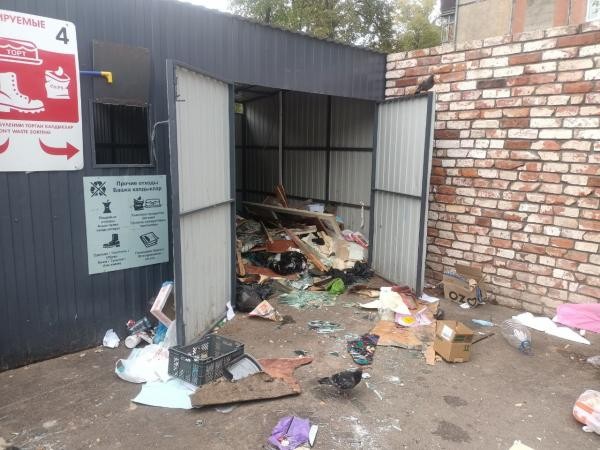 &laquo;Сделали для показухи&raquo;: как в отдельно взятом казанском дворе провалилась идея раздельного сбора мусора