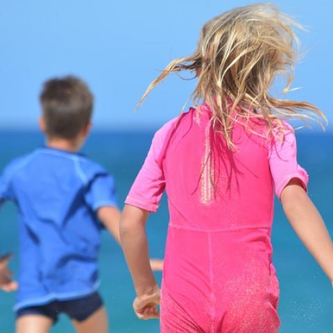 Ученики обстрелянной казанской гимназии отдохнули летом на Черном море