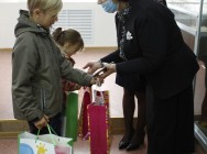 Полицейские Казани провели акцию «Помоги пойти учиться» Полицейские Казани провели акцию «Помоги пойти учиться»