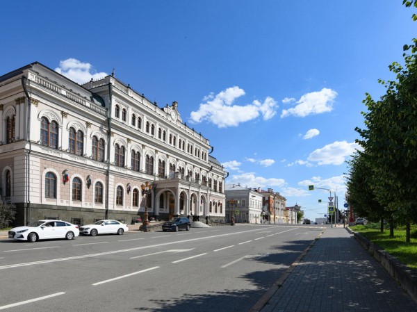 Афиша на выходные: иммерсивный променад по центру Казани, каменные истуканы и мультимедийная история об Александре Невском