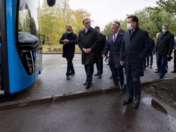 Президенту Татарстана представили первый в Казани электробус Президенту Татарстана представили первый в Казани электробус