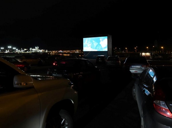 Вечерний город и подвиг героя &ndash; казанцы под открытым небом посмотрели фильм &laquo;Девятаев&raquo;