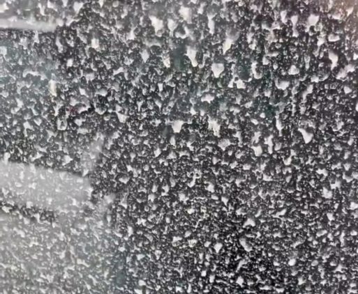 Жители Татарстана пожаловались на дождь, оставивший белые разводы на авто (ФОТО) Жители Татарстана пожаловались на дождь, оставивший белые разводы на авто (ФОТО)