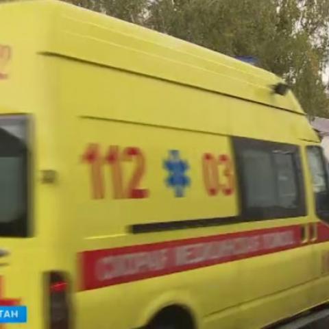 В Альметьевске умерла 7-месячная девочка, застряв между кроватью и стеной В Альметьевске умерла 7-месячная девочка, застряв между кроватью и стеной