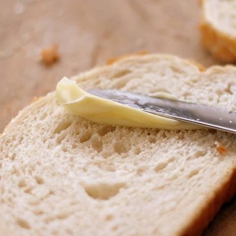 Откуда взялось название бренда "ЕлМай"?