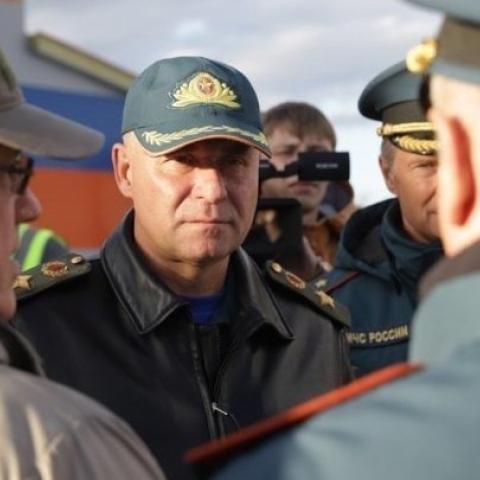 В Москве проходит церемония прощания с главой МЧС Евгением Зиничевым (ПРЯМАЯ ТРАНСЛЯЦИЯ)