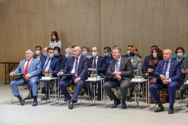 Наиль Маганов: &laquo;Важно, чтобы люди ощущали эффект от общей работы&raquo;