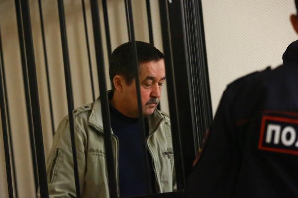 &laquo;Воровали мы спонтанно&raquo;: в Казани депутата-оборотня судят за создание преступного сообщества