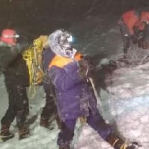 Выживший на Эльбрусе турист рассказал об умершей на руках жене