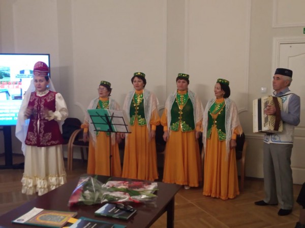 Состоялась презентация книги Вилии Живаевой &laquo;Тормыш &mdash; елга&raquo; (ФОТО) 