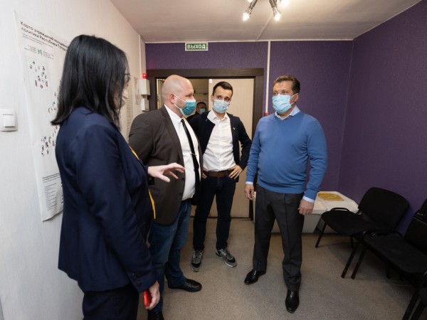 И.Метшин: &laquo;Нужно, чтобы в это непростое время пандемии возможностей оказания психологической помощи жителям Казани было больше&raquo;