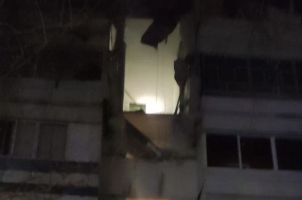 В Челнах после обрушения части дома из-за взрыва газа введен режим ЧС