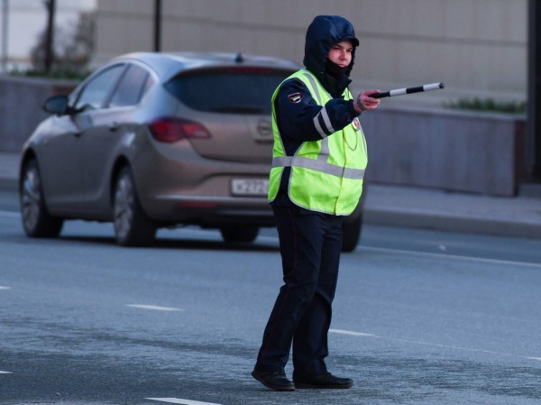 Инспекторы ДПС Казани изъяли почти 5 кг синтетики и почти 500 грамм героина