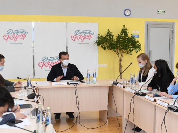 Ильсур Метшин провел совещание, посвященное помощи людям с ограниченными возможностями здоровья