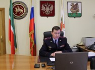 Полицейские совместно с общественным советом при Управлении МВД России по г. Казани провели классный час по финансовой грамотности в режиме онлайн