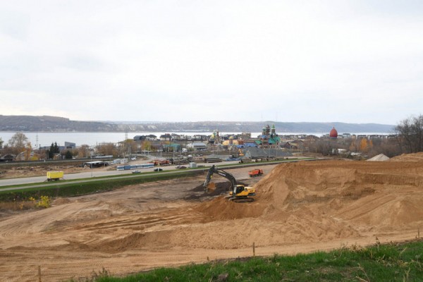 Строительство первого участка дороги-дублера Горьковского шоссе выполнено на 90%
