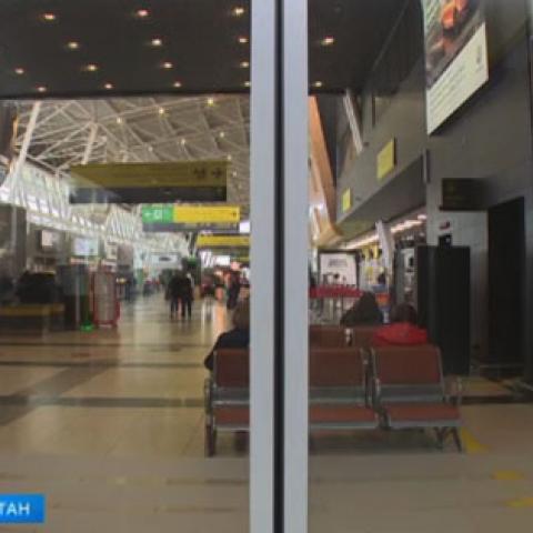 В аэропорту Казани экстренно сел самолет из-за плохого самочувствия пассажира