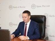 Полицейские совместно с общественным советом при Управлении МВД России по г. Казани провели классный час по финансовой грамотности в режиме онлайн