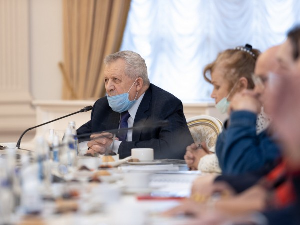 И.Метшин: &laquo;Сегодняшняя Казань &ndash; это ваш труд, мы лишь продолжаем эту эстафету&raquo;