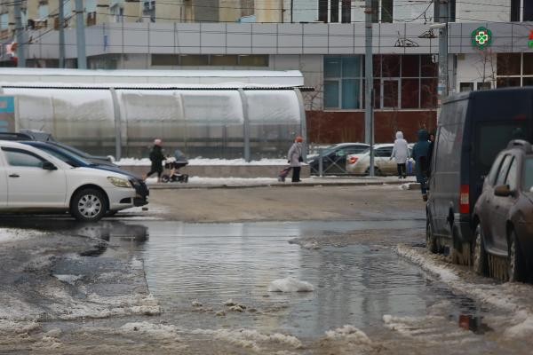 Всё течет, всё воняет: в ожидании миллиардов от казанцев Водоканал топит их в нечистотах