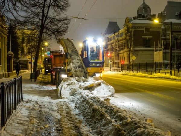 В ночной уборке улиц Казани от снега будет задействована 191 единица спецтехники