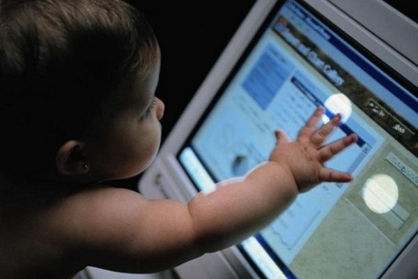 &laquo;Ничего себе цифровизация!&raquo;: в Татарстане вслед за записью к врачам отказала электронная очередь в детсады