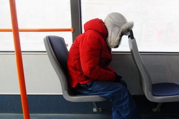 «Им что, закон не указ?»: в Казани кондуктор высадил из автобуса второклашку, который проел в столовой деньги на проезд «Им что, закон не указ?»: в Казани кондуктор высадил из автобуса второклашку, который проел в столовой деньги на проезд