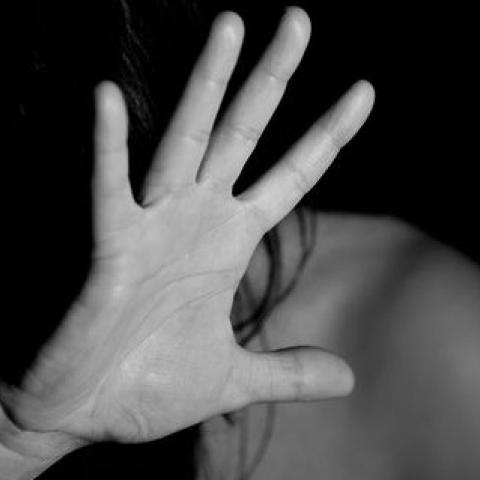 В Башкирии мужчина ударил ножом жену за то, что она хотела с ним развестись