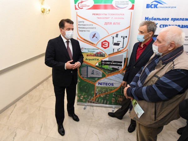 В новом штабе казанского отделения Союза садоводов РТ обучают председателей СНТ и консультируют дачников В новом штабе казанского отделения Союза садоводов РТ обучают председателей СНТ и консультируют дачников