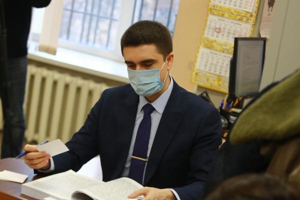 Миллионы - на колясках: замглавы ФСС по Татарстану обвиняют в создании ОПГ