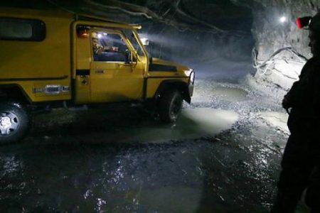 Сын выжившего на «Листвяжной» спасателя собирался к нему на похороны