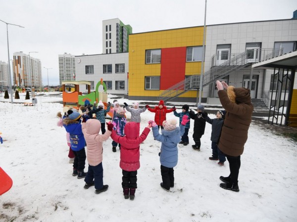 Топ-15 новостей недели: где купить новогоднюю ель, когда откроется спорткомплекс для людей с ОВЗ, и каков бюджет на 2022 год