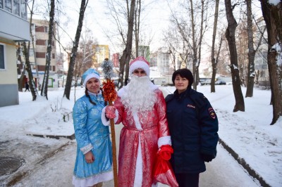 Всероссийская акция &laquo;Полицейский Дед Мороз&raquo; идет полным ходом