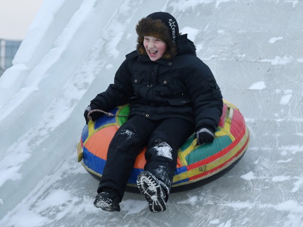 «Вот-вот» в парках и скверах: спектакль под открытым небом, выступление цирка из Санкт-Петербурга и новогодняя мастерская «Вот-вот» в парках и скверах: спектакль под открытым небом, выступление цирка из Санкт-Петербурга и новогодняя мастерская